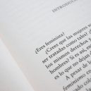 Cum să transformi cântecele în povești de adormit amuzante