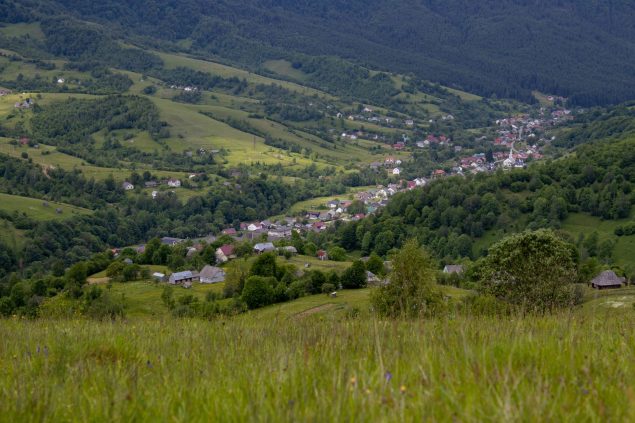 Povești de adormit în versuri: rime care aduc somnul 