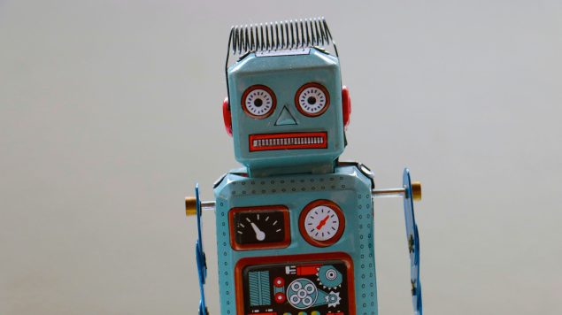 Povești de adormit cu roboți: aventuri tehnologice pentru copii 